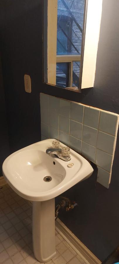 Zen Hostel Toronto Eksteriør bilde